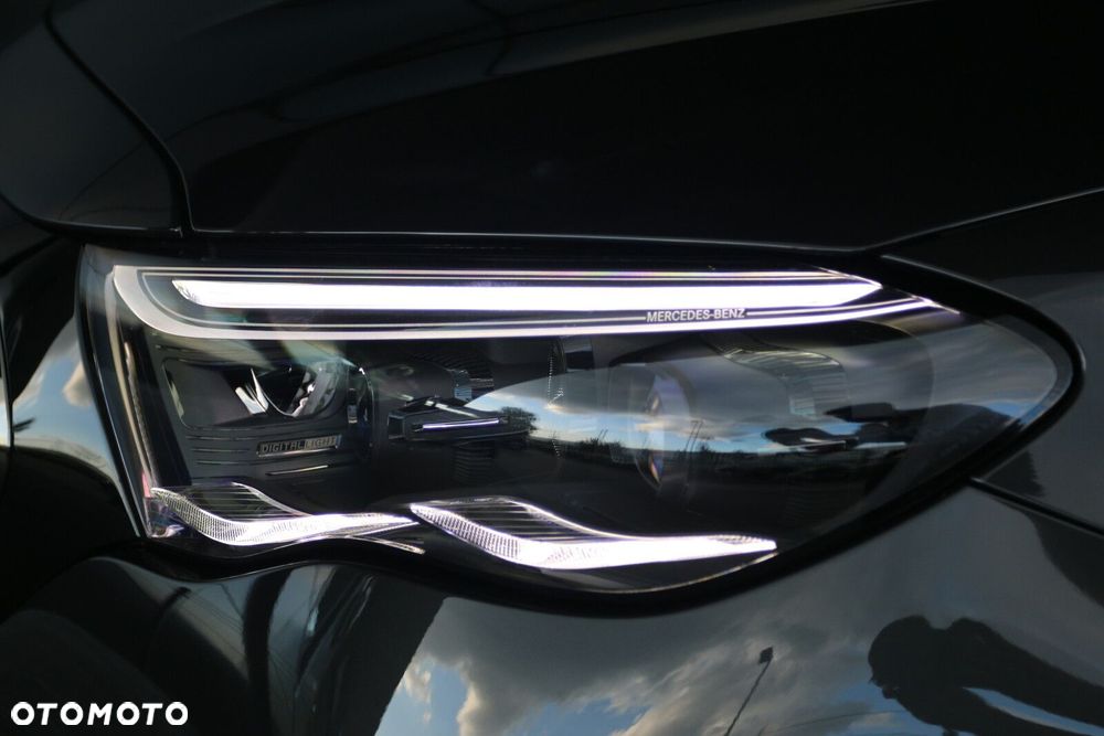 Mercedes-Benz Klasa E - 12