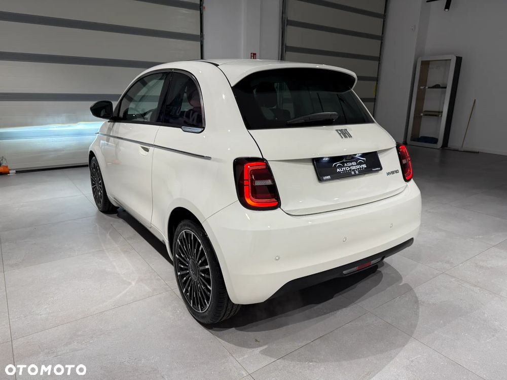 Fiat 500 ver-1-0-hybrid - 10