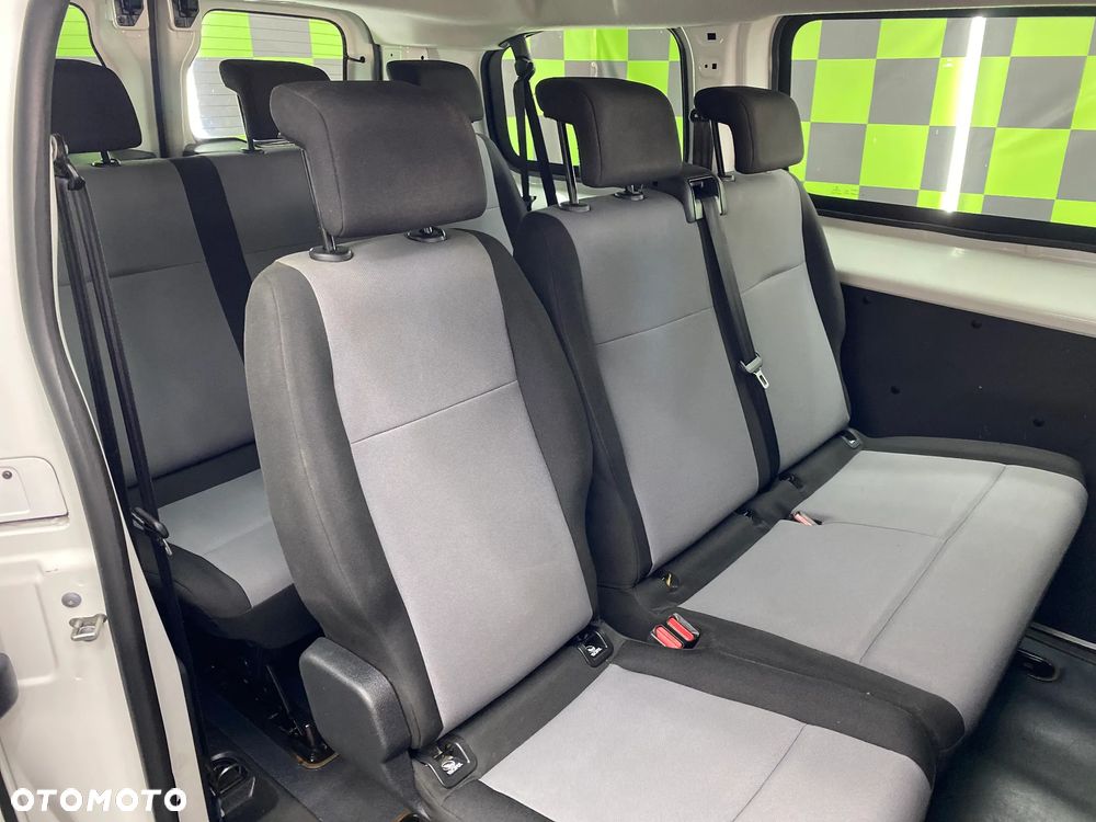 Opel Vivaro M Selection - 12