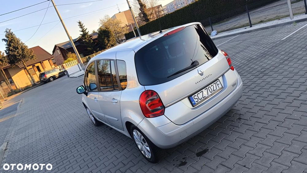 Renault Modus Grand 1.2 16V TCE Night and Day - 5