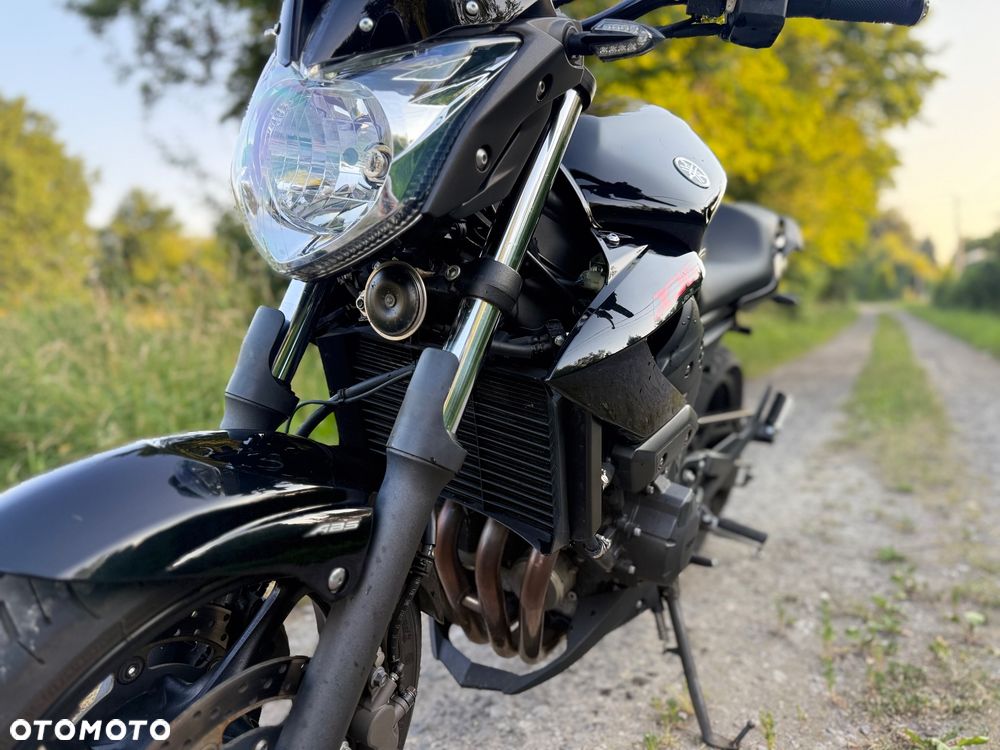 Yamaha XJ - 8