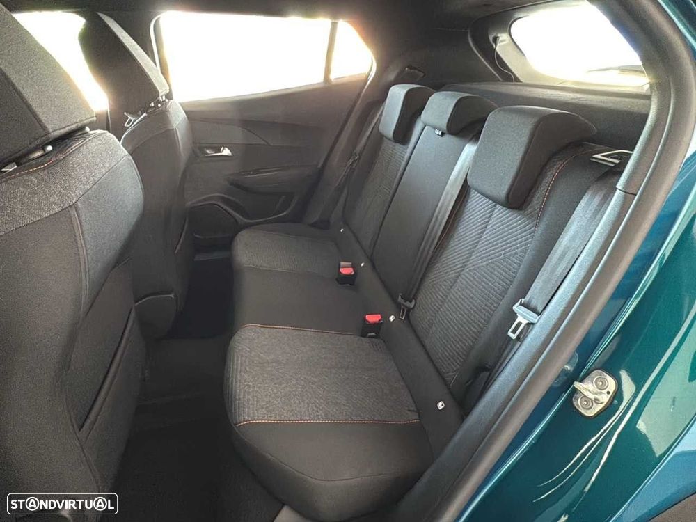 Peugeot 2008 1.2 Hybrid Style e-DCS6 - 10