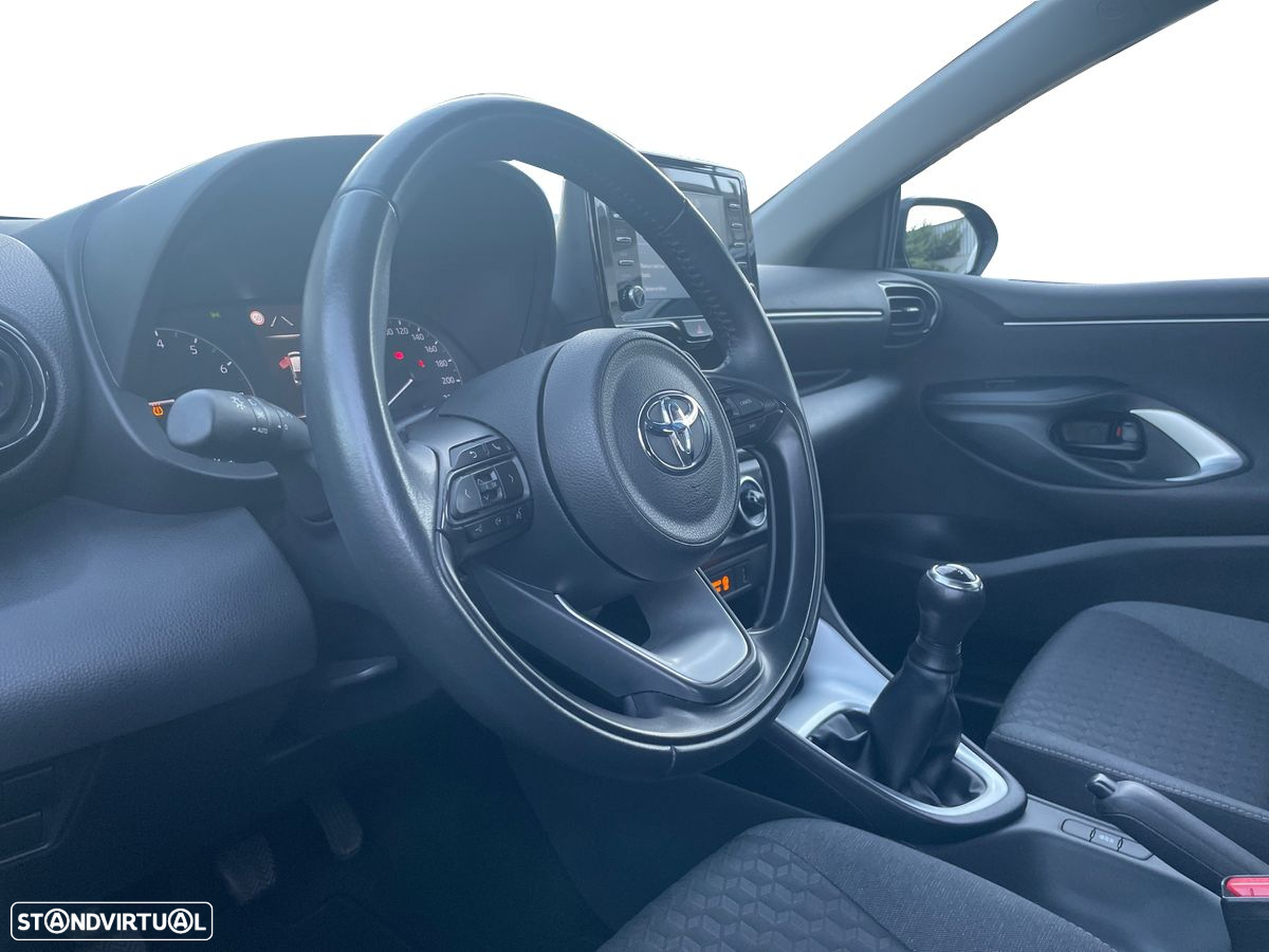 Toyota Yaris 1.0 VVT-i Comfort Plus - 12