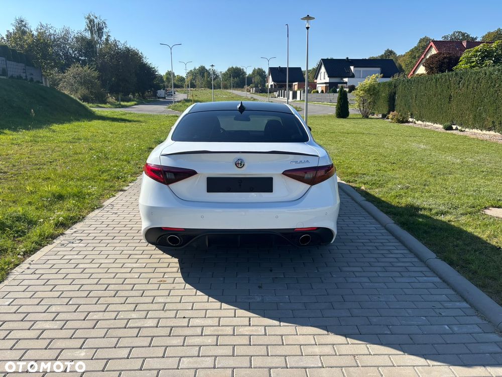 Alfa Romeo Giulia 2.2 D Turbo Super - 10