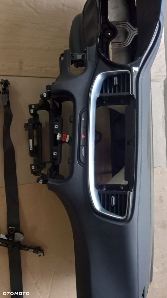 KONSOLA DESKA AIR BAG X-CEED 4x PASY SENSOR - 2