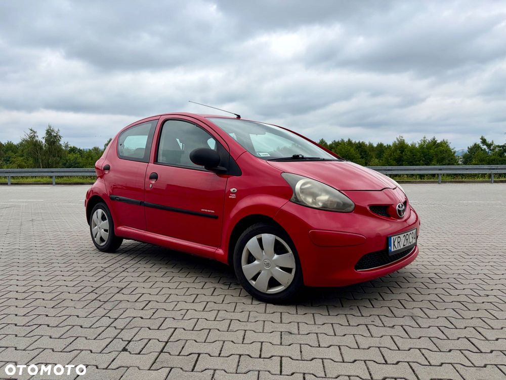 Toyota Aygo - 1