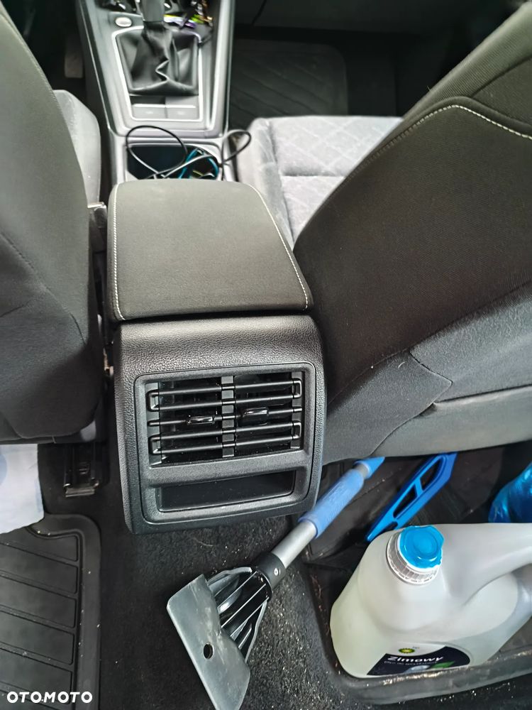 Volkswagen Golf 2.0 TDI - 16