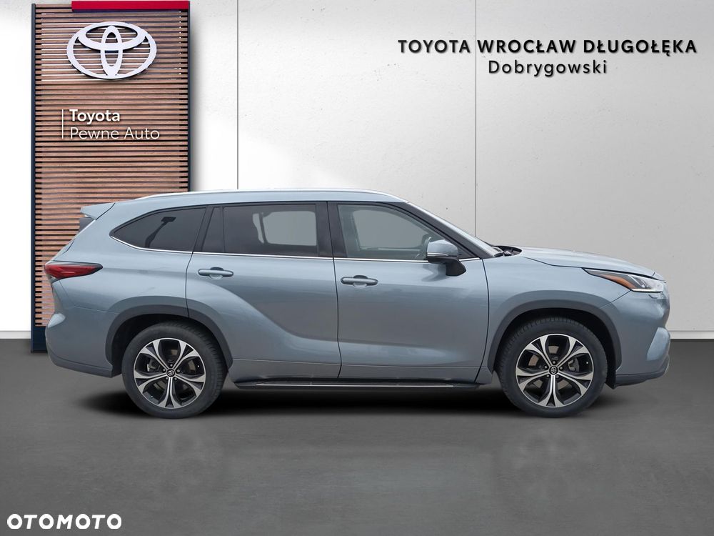 Toyota Highlander - 8