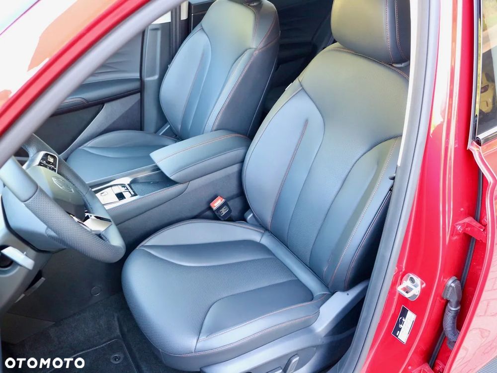 MG HS 1.5 T-GDI Exclusive DCT - 10