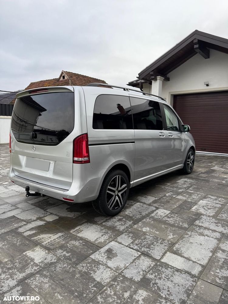 Mercedes-Benz V - 9