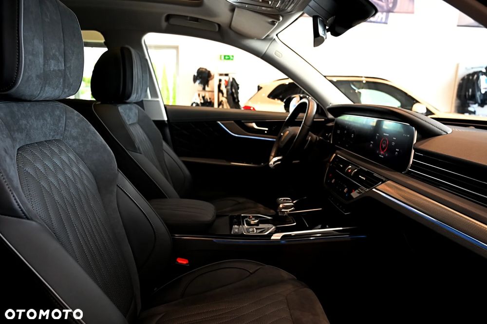 Hongqi HS5 - 19