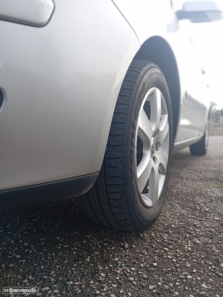 VW Polo 1.4 TDi Confortline - 11