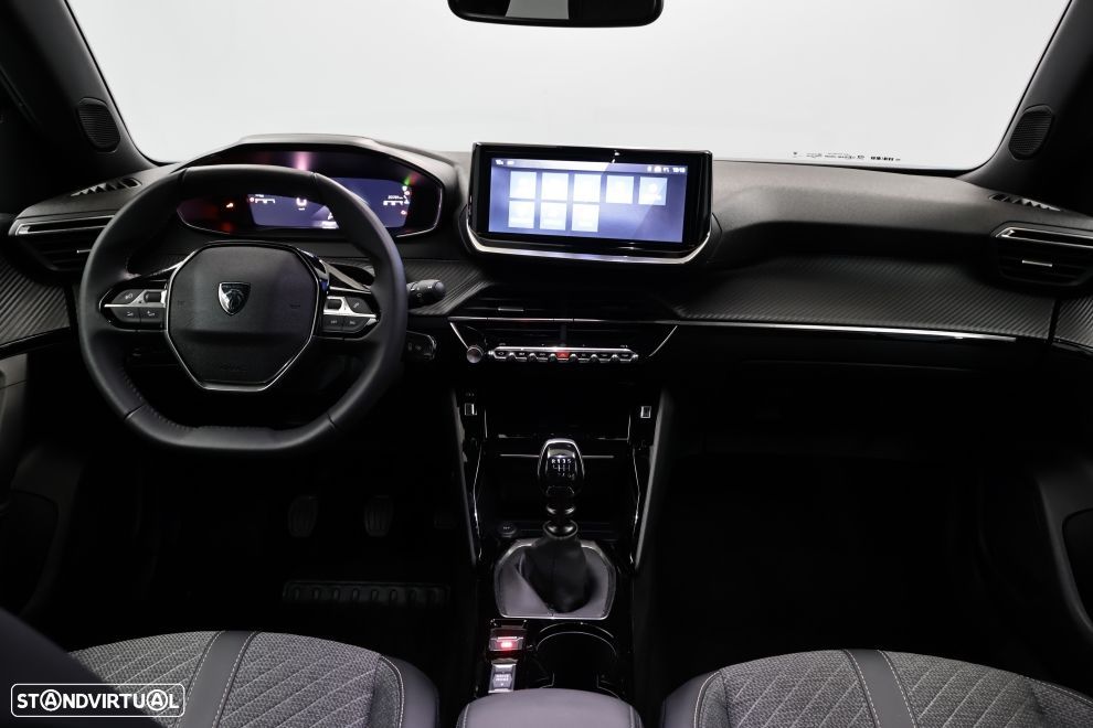 Peugeot 2008 1.2 PureTech Allure - 18