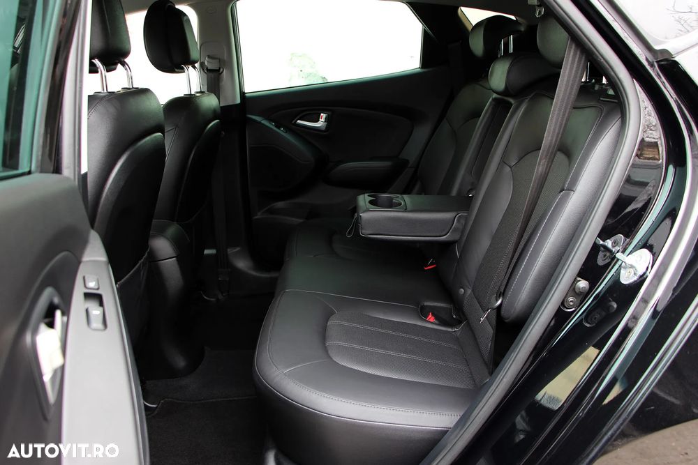 Hyundai ix35 2.0 CRDI 4WD Automatik Style - 7
