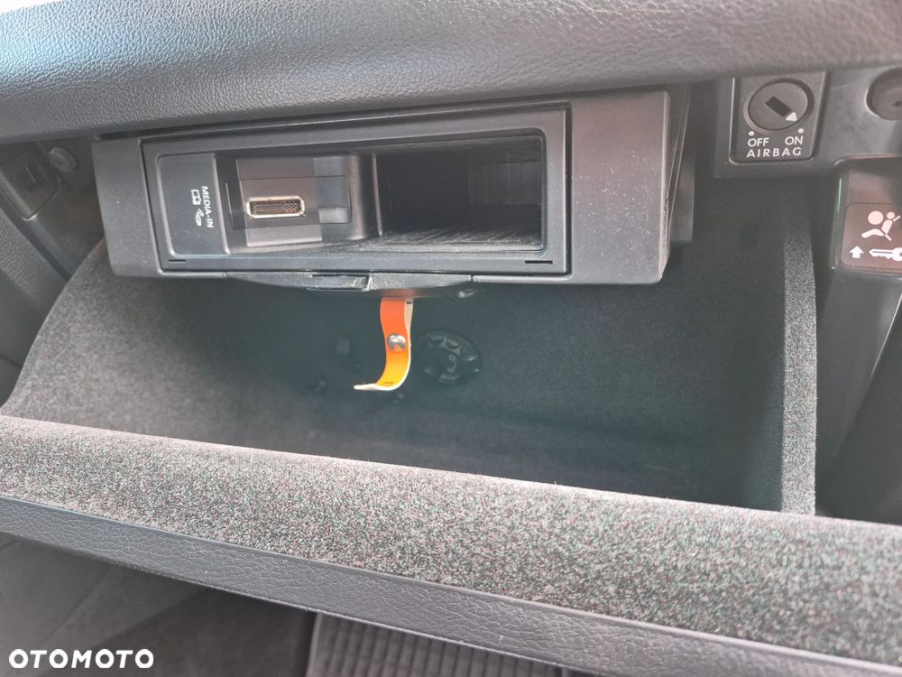 Volkswagen Passat 2.0 TDI BlueMotion Technology Comfortline - 29