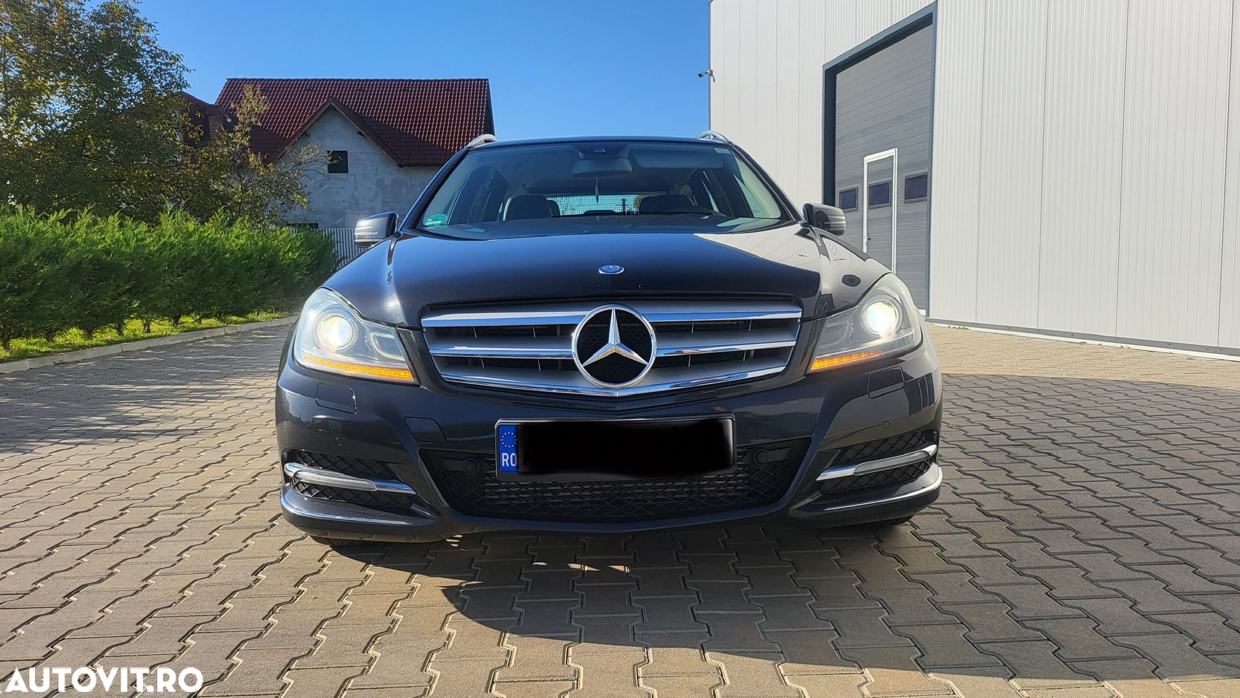 Mercedes-Benz C 220 (BlueTEC) d T Avantgarde - 1