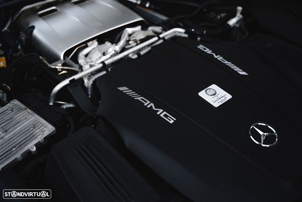 Mercedes-Benz AMG GT R - 35