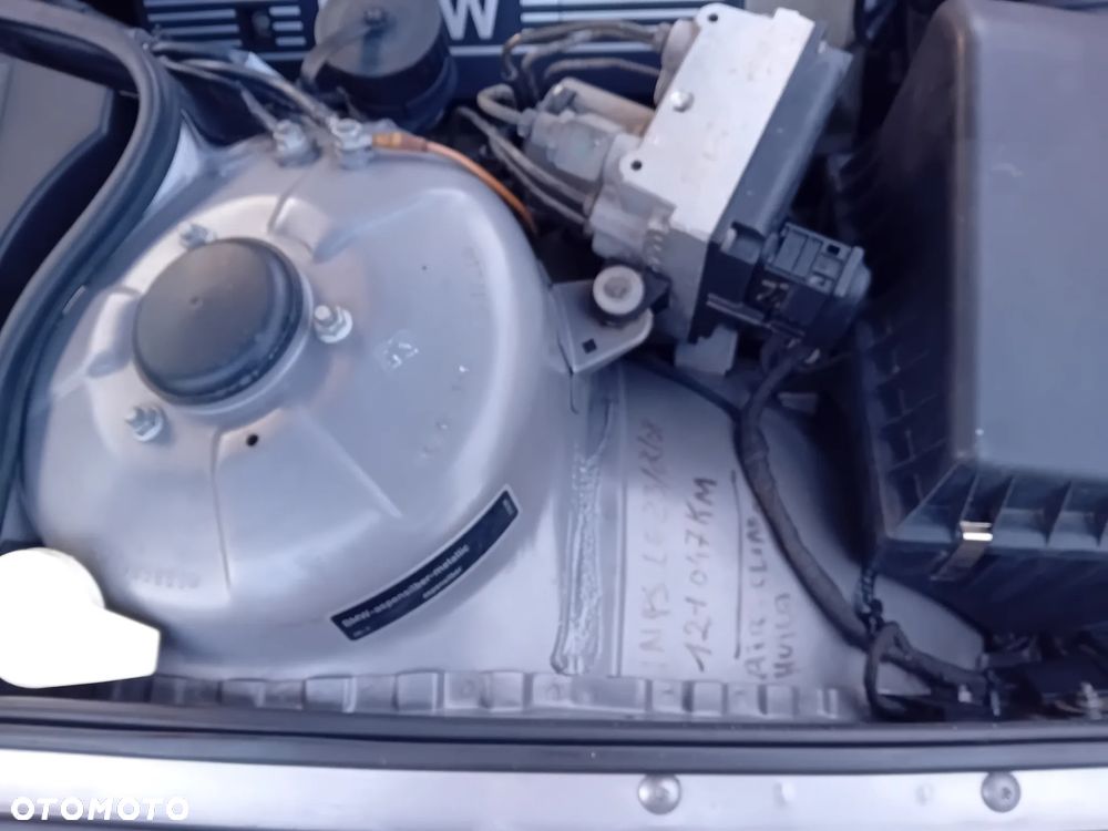 BMW Seria 7 740i V8 - 19