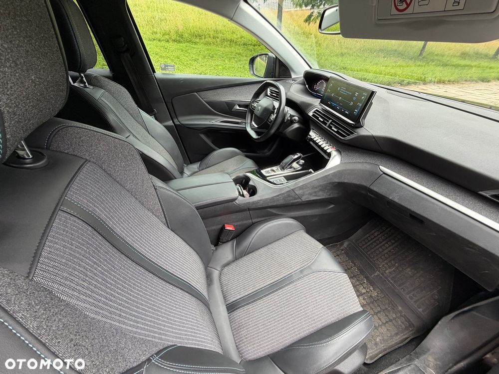 Peugeot 3008 1.2 PureTech Allure S&S EAT8 - 14