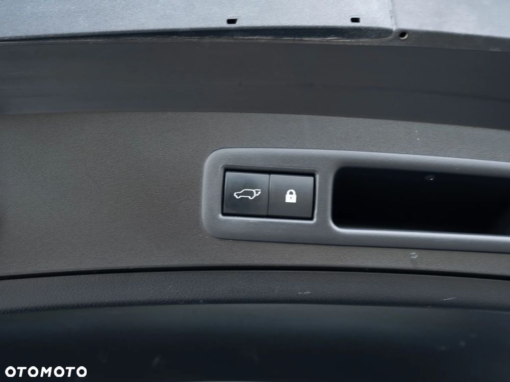 Lexus UX 250h Prestige 2WD - 15