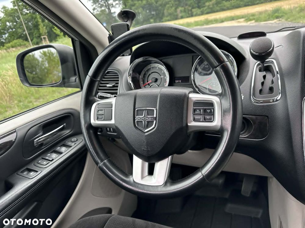 Dodge Grand Caravan 3.6 Express - 31