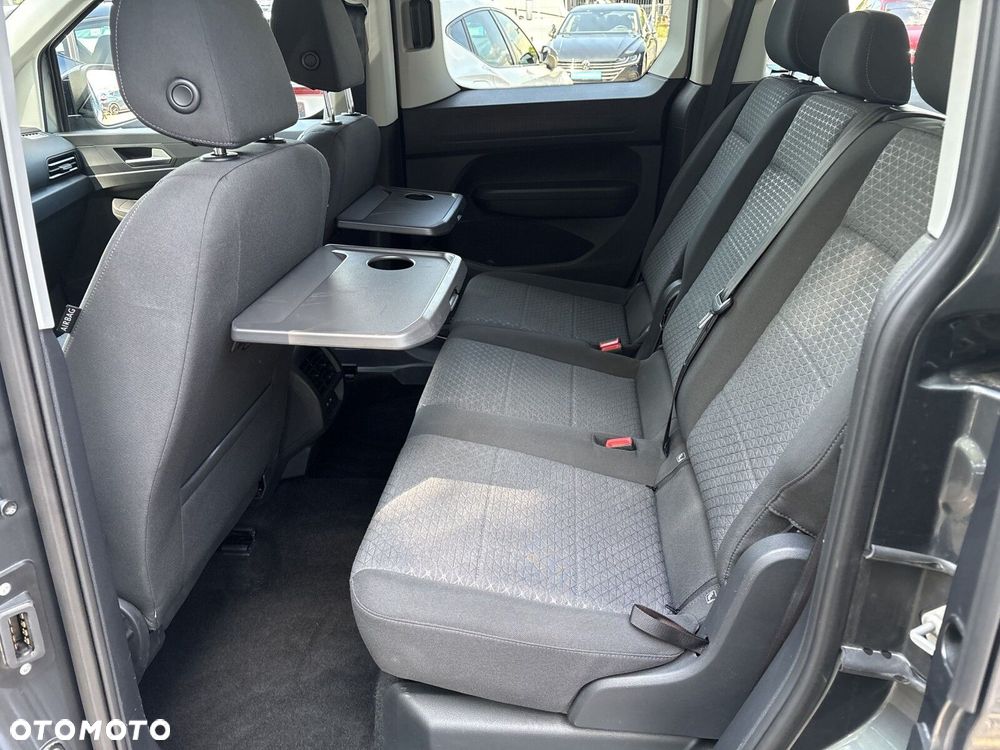 Ford Tourneo Connect 2.0 EcoBlue Titanium - 13