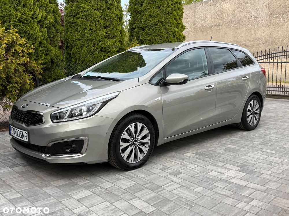 Kia Ceed 1.6 CRDi XL - 1