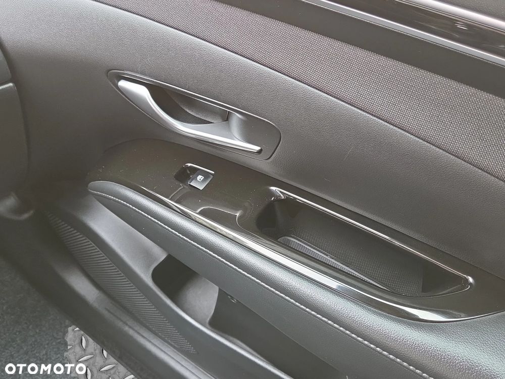 Hyundai Tucson 1.6 T-GDi Smart 2WD - 21