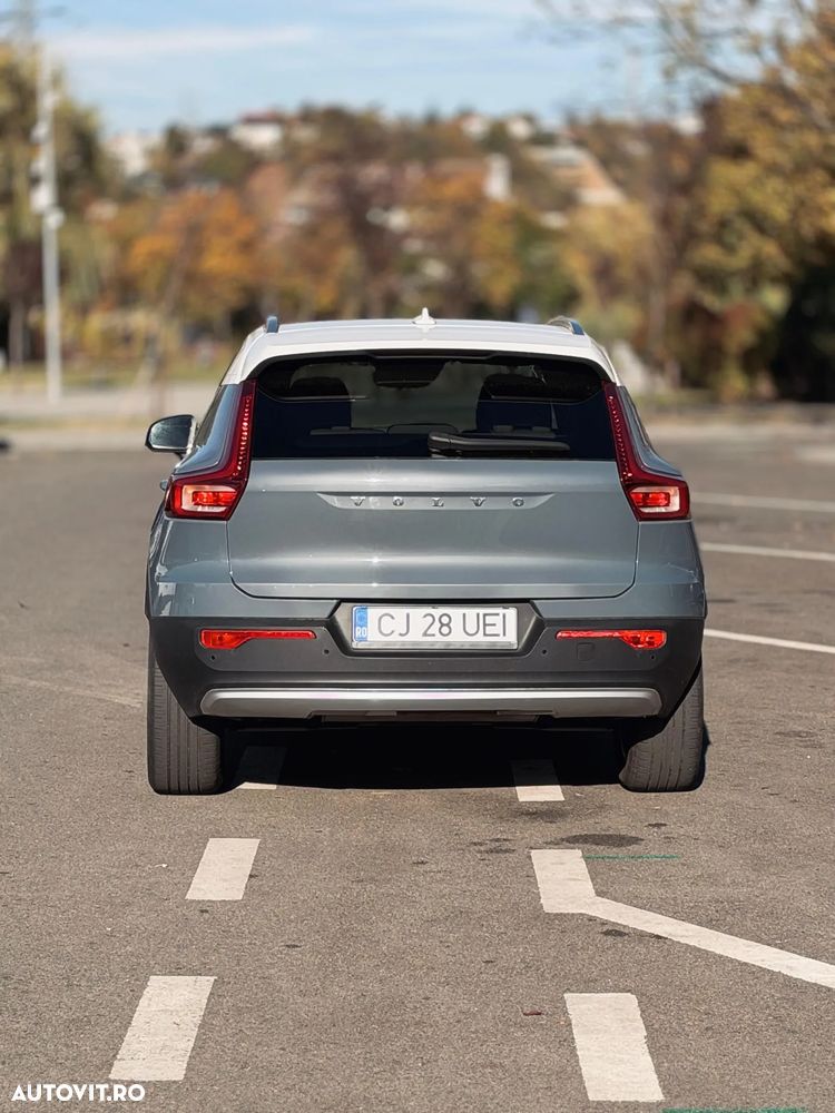 Volvo XC 40 D3 Geartronic Momentum Pro - 22