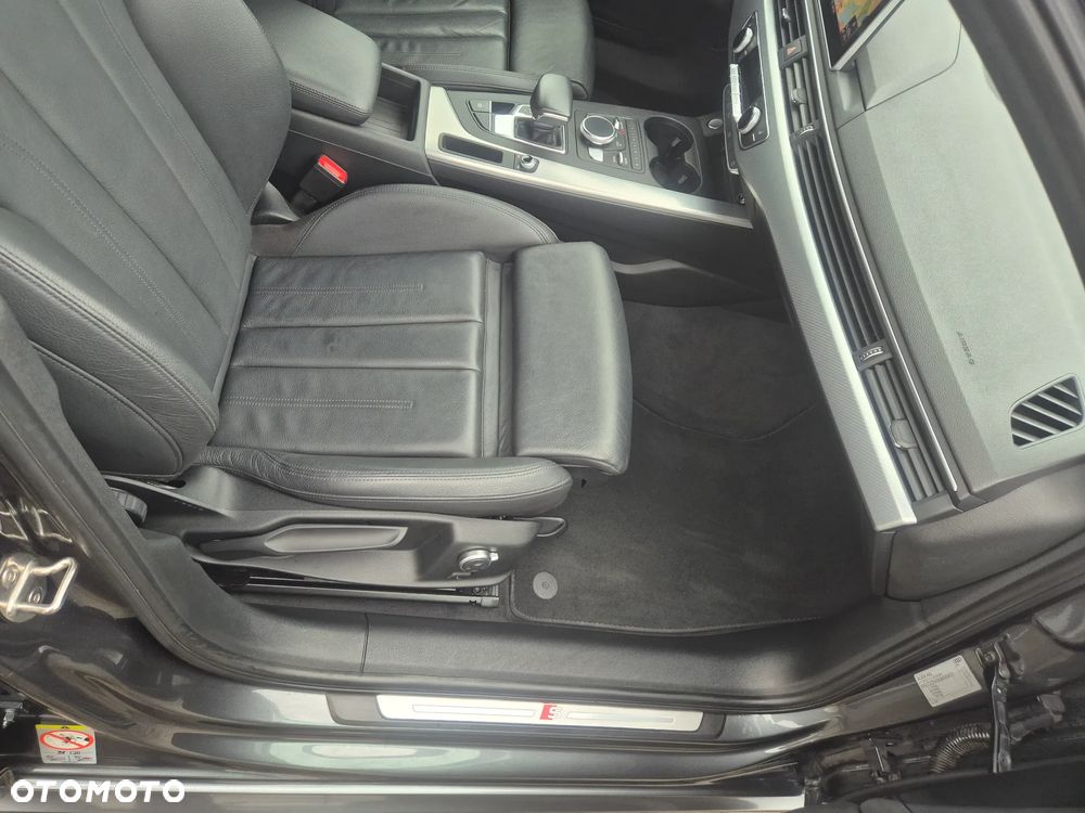 Audi A4 Avant 40 TFSI S tronic S line - 33