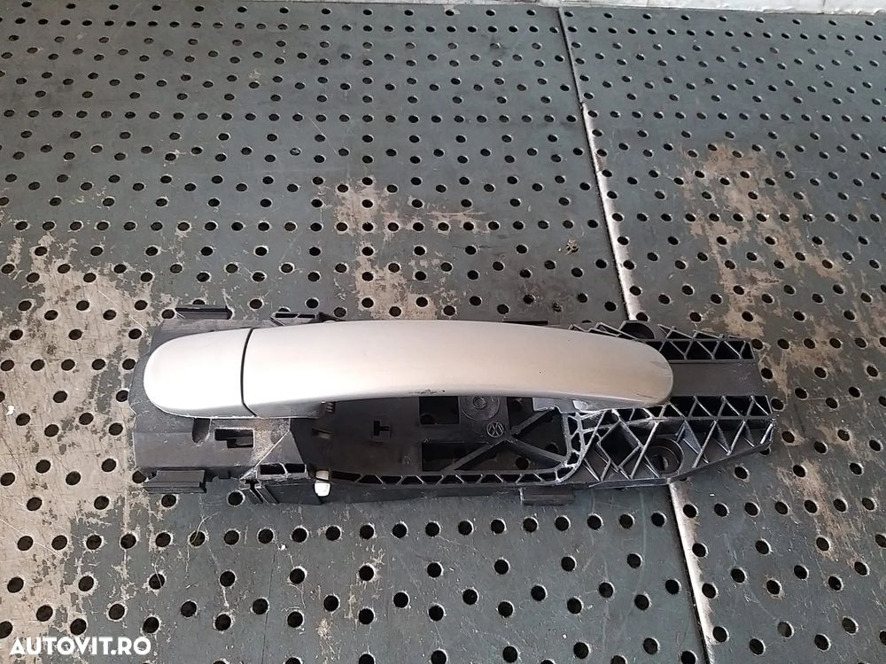 Maner usa dreapta fata skoda yeti 5l 5l0837885c - 1