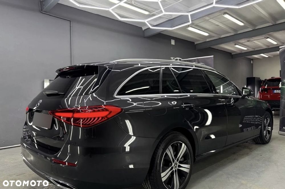 Mercedes-Benz Klasa C ver-300-e-9g--tronic-amg-line - 6