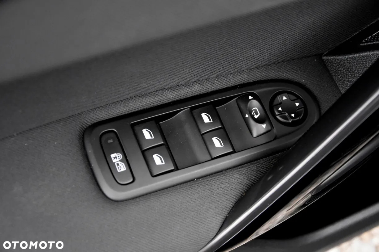 Peugeot 508 SW BlueHDi 150 Stop&Start Allure - 26