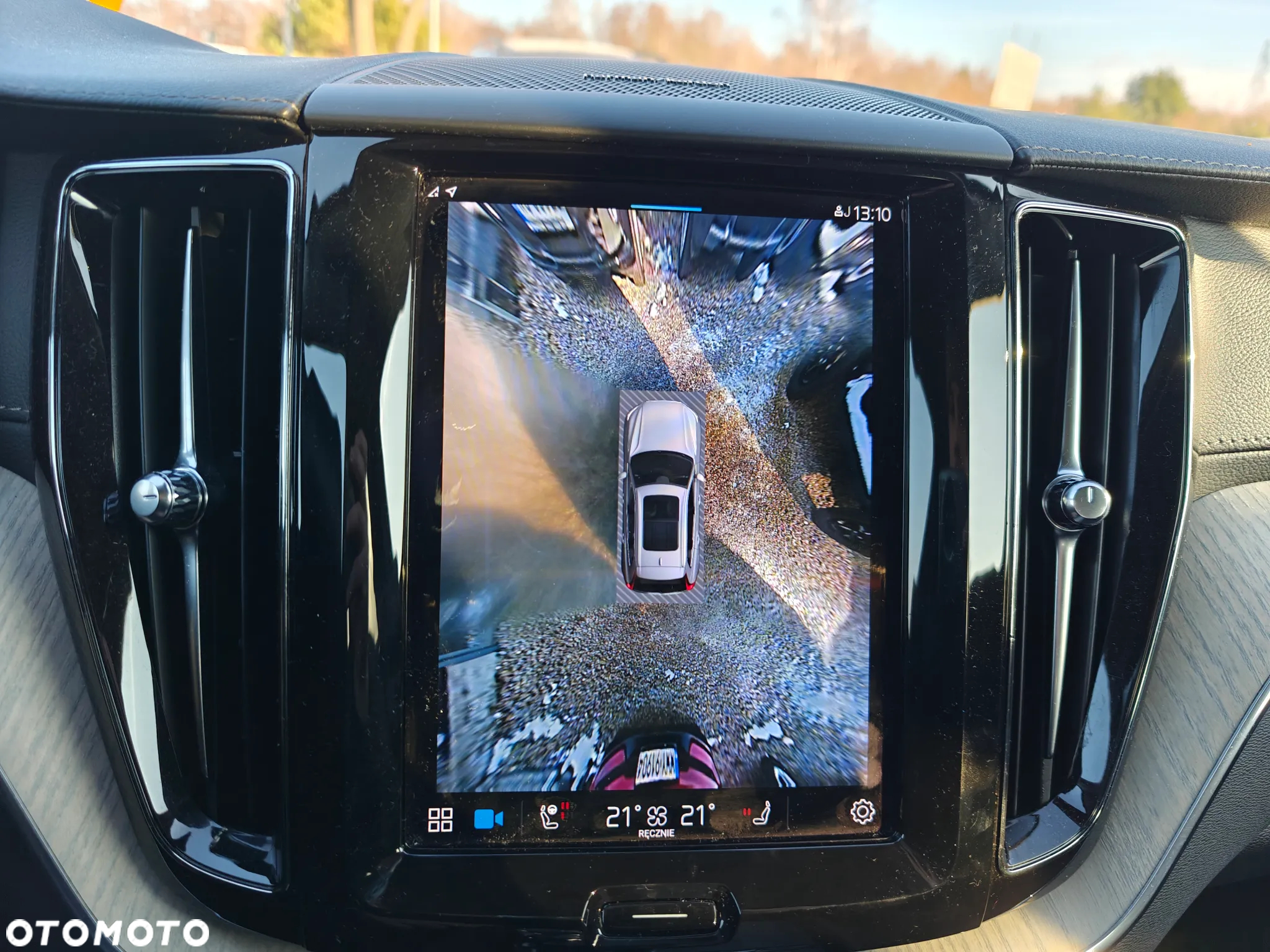 Volvo XC 60 T8 Plug-In Hybrid AWD Inscription - 28
