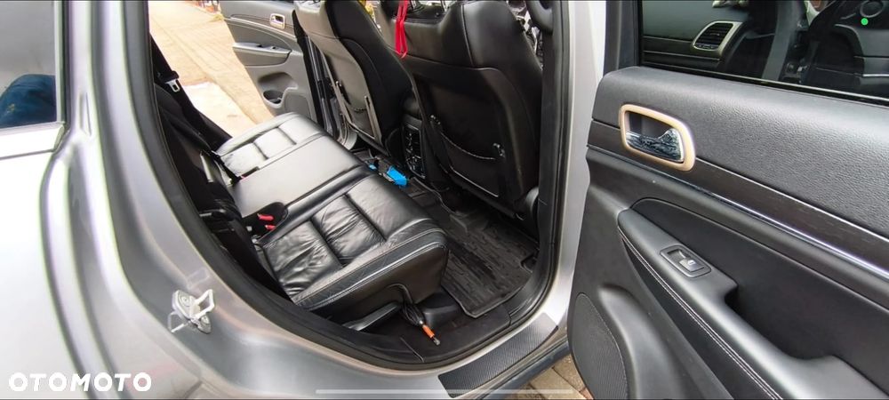 Jeep Grand Cherokee - 9