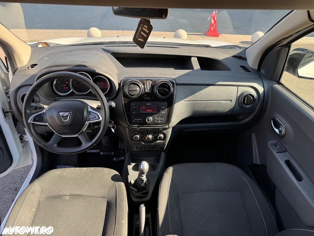 Dacia Dokker 1.5 Blue dCi Laureate - 9