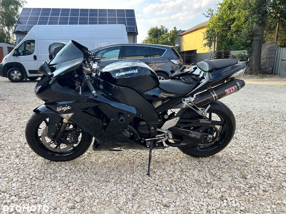 Kawasaki ZXR - 4