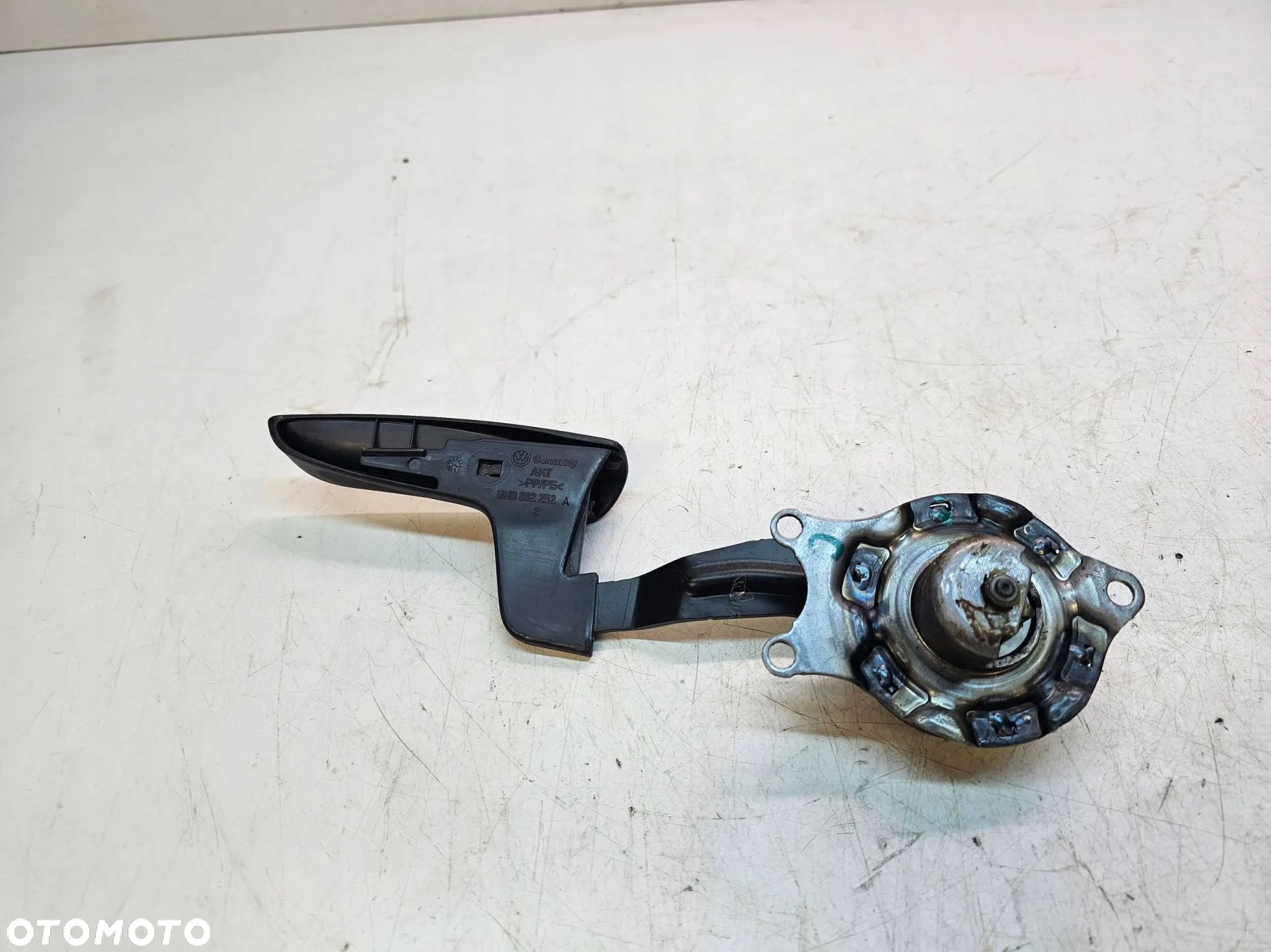 MECHANIZM PODNOSZENIA FOTELA PRAWY AUDI Q3 8U 5N0881092 - 3