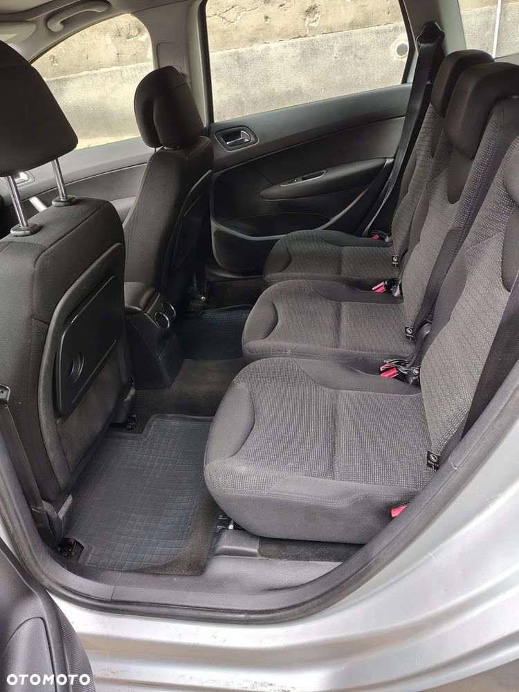 Peugeot 308 1.6 HDi Premium Plus - 10
