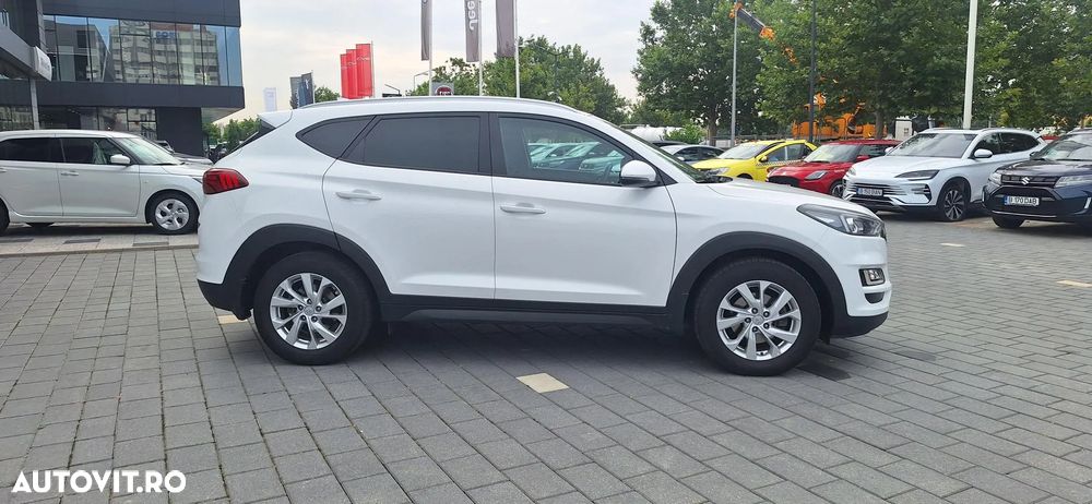 Hyundai Tucson 1.6 T-GDi 4WD 7DCT Style - 4