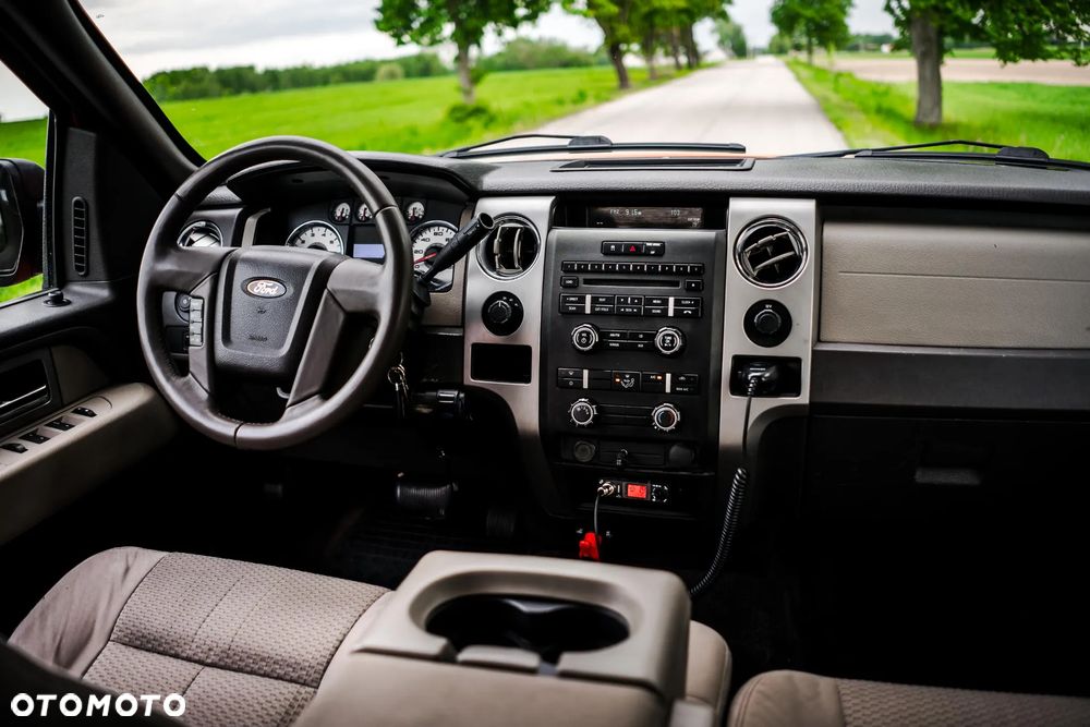 Ford F150 - 15