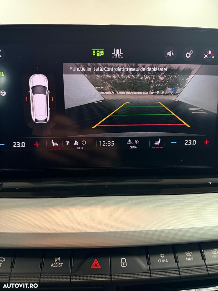 Skoda Octavia 2.0 TDI DSG Style - 25