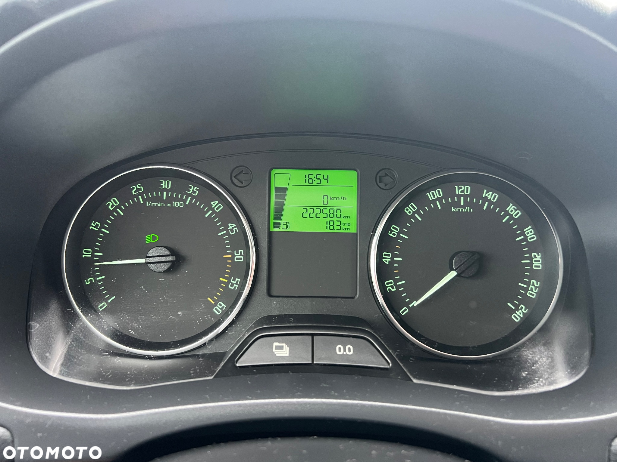 Skoda Roomster 1.6 TDI DPF Elegance PLUS EDITION - 23