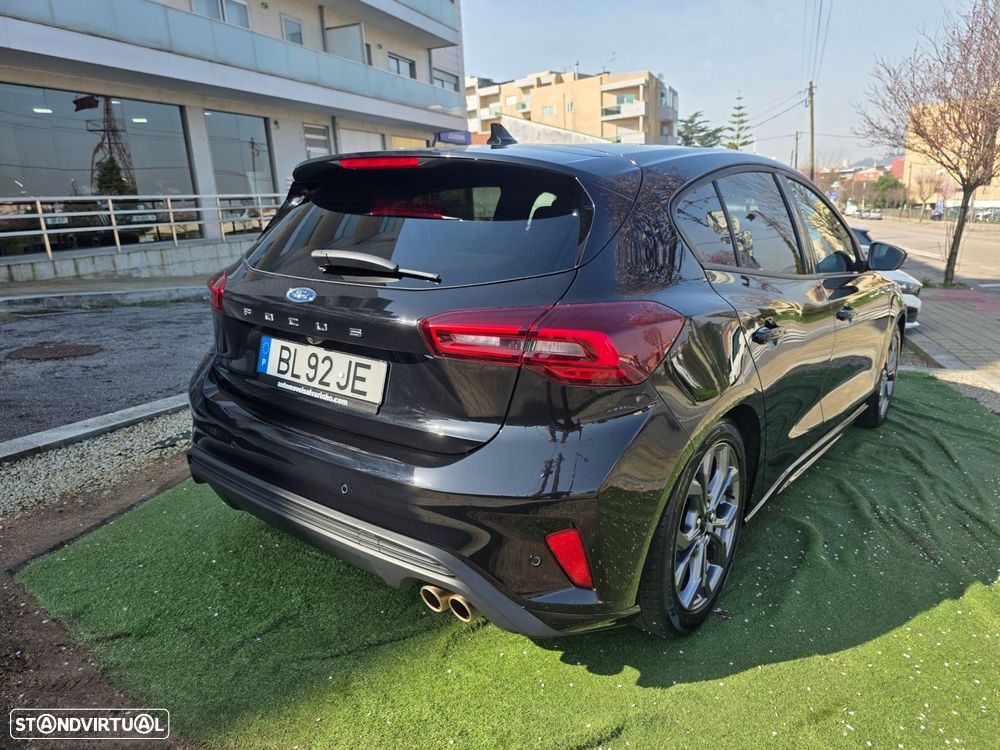 Ford Focus 1.0 EcoBoost MHEV ST-Line X Aut. - 23