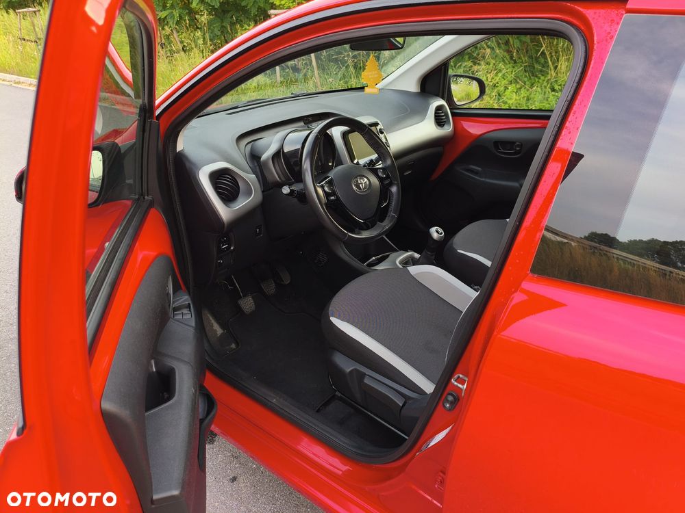 Toyota Aygo 1.0 VVT-i Sprint EU6 - 13