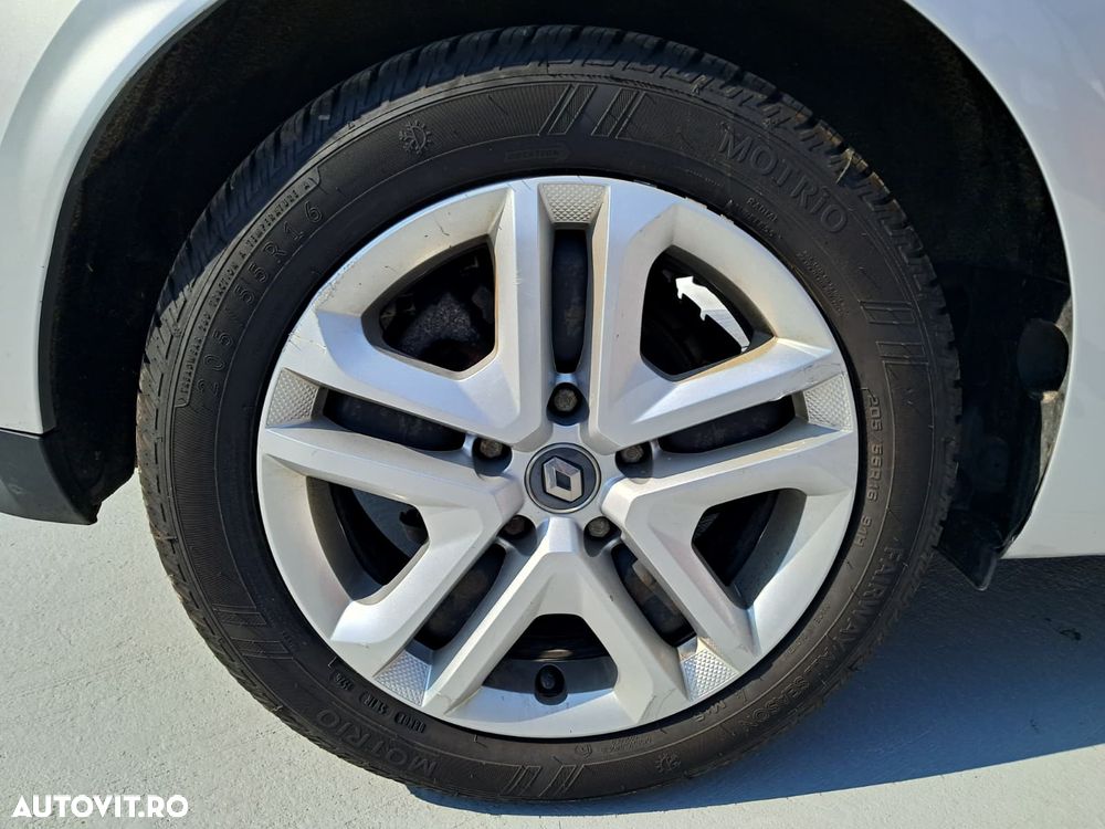 Renault Megane Blue dCi 116 Zen - 7
