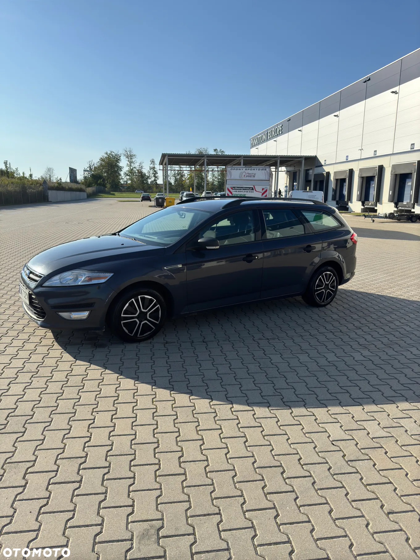 Ford Mondeo 2.0 TDCi Ghia - 8