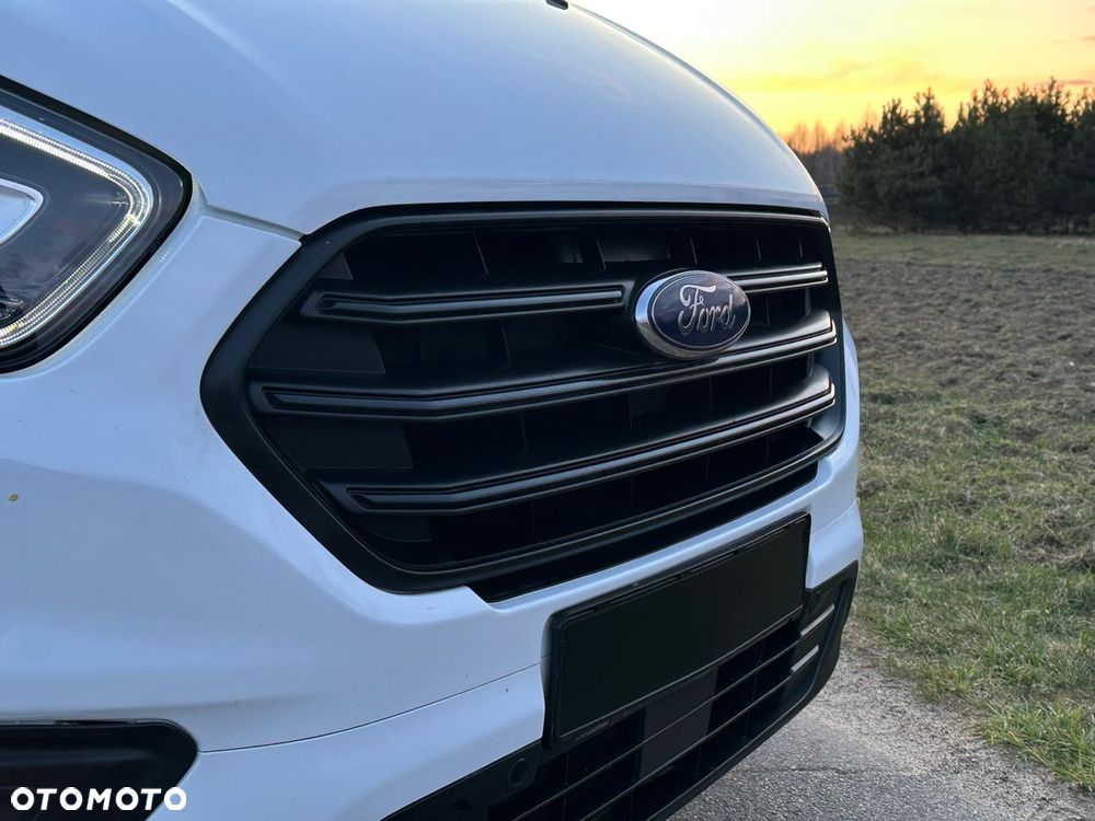 Ford Transit Custom - 10