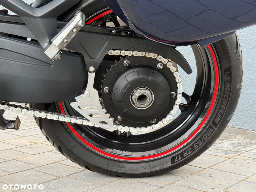Triumph Sprint - 23
