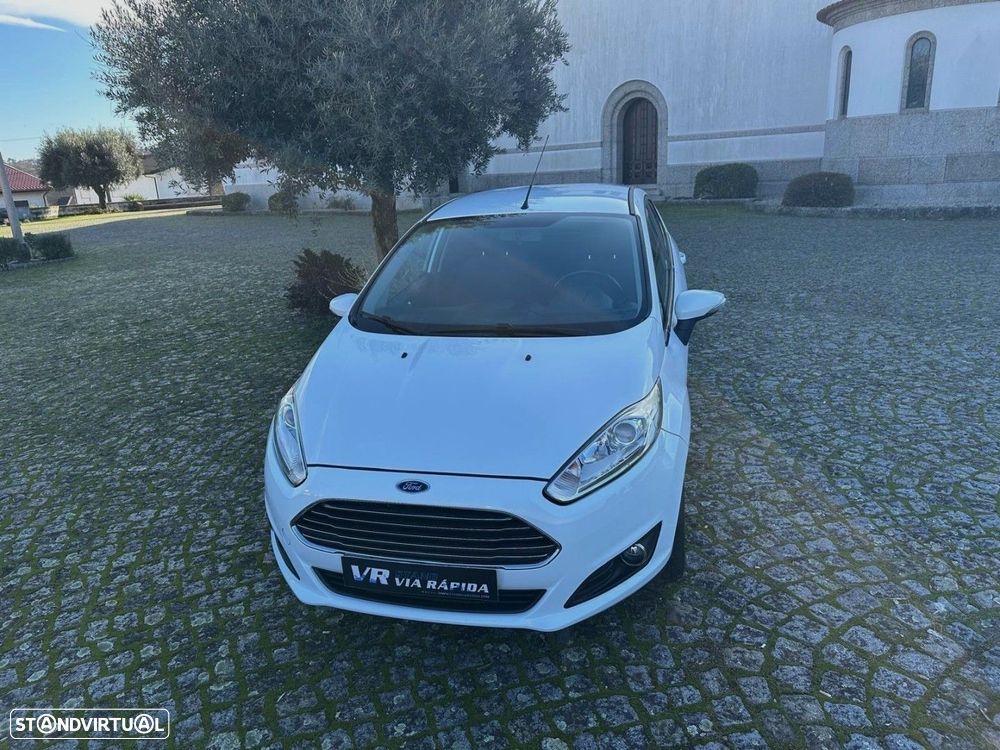 Ford Fiesta 1.0 T EcoBoost Titanium - 27